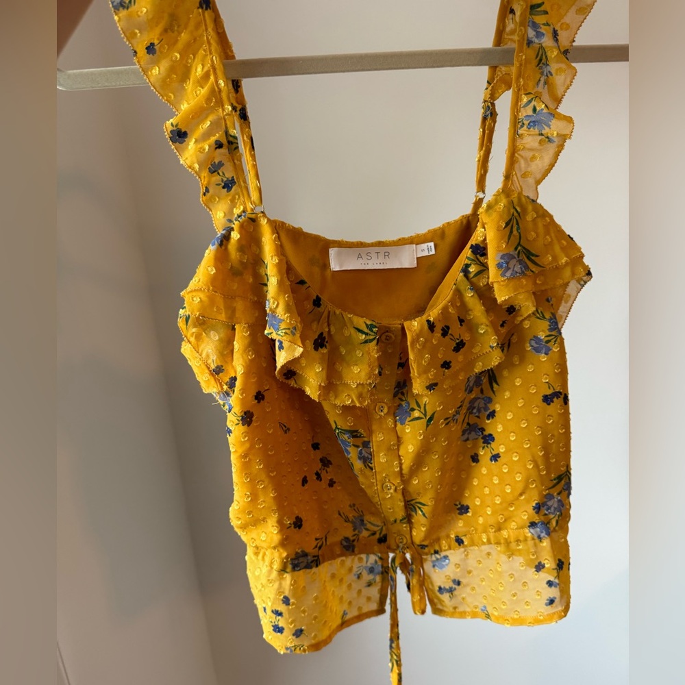 ASTR Floral Top Size S